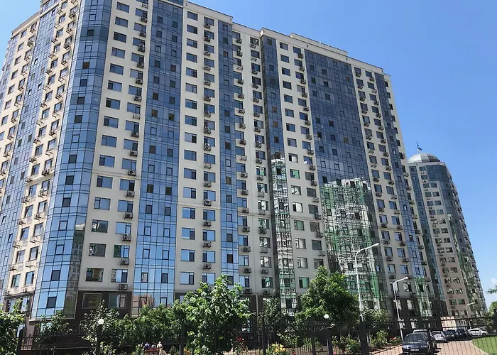 Zhemchuzhnie Apartments On Marselskaya